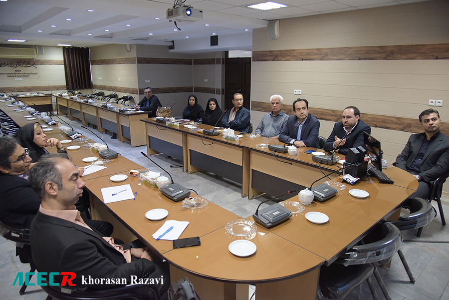 نشست معاون مهندسی و پشتیبانی ساخت مدیریت کالا شرکت ملی نفت با پژوهشگران گروه پژوهشی مواد و متالورژی جهاددانشگاهی خراسان رضوی